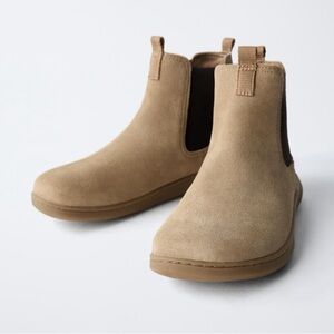 Zara Barefoot Tan Suede Chelsea Boots Little Boy Kid Sz 1